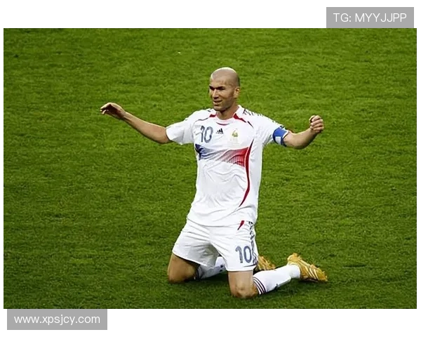 从街头到绿茵场足球明星的崛起与球探的慧眼识珠之路