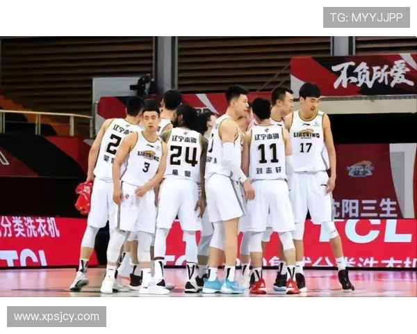 南京篮球队与上海篮球队的耐力较量赛后分析与反思